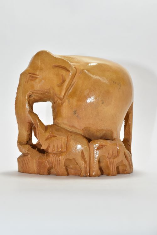 Wooden Elephant Carved Plain Family 2-5 Inch  3