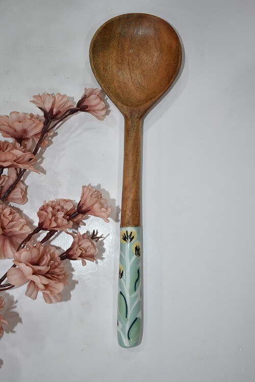 Wooden Serving Spoon Tulip Single 3